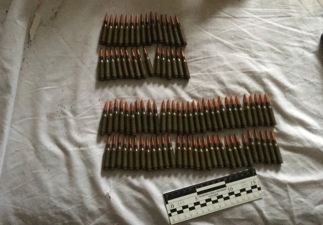 У Дніпрі військовий кинув гранату в поліційних та вчинив стрілянину - ФОТО