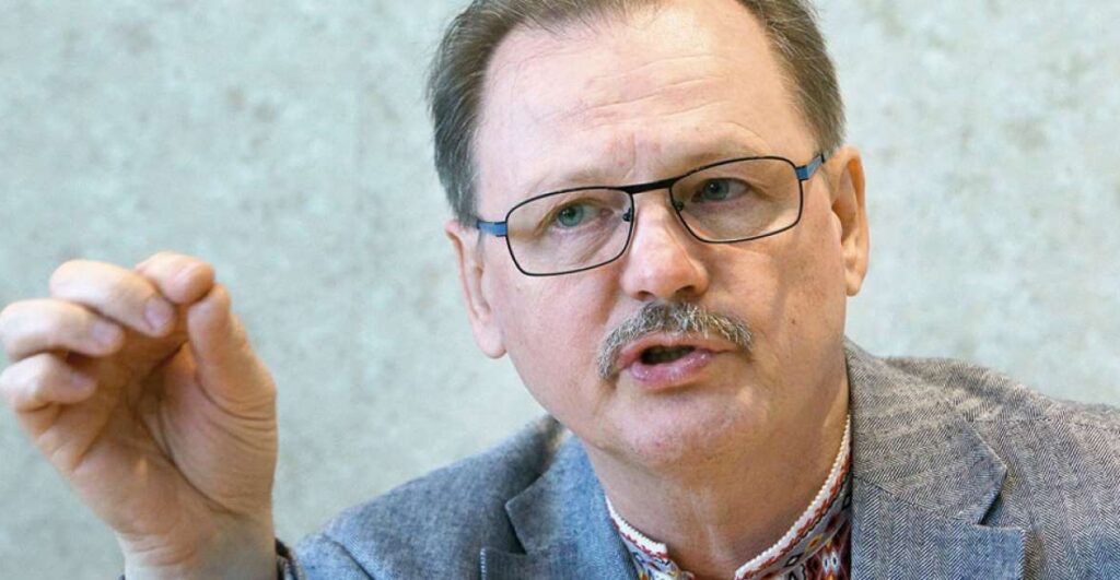 Освітні втрати в Україні можуть становити більше одного року - ФОТО