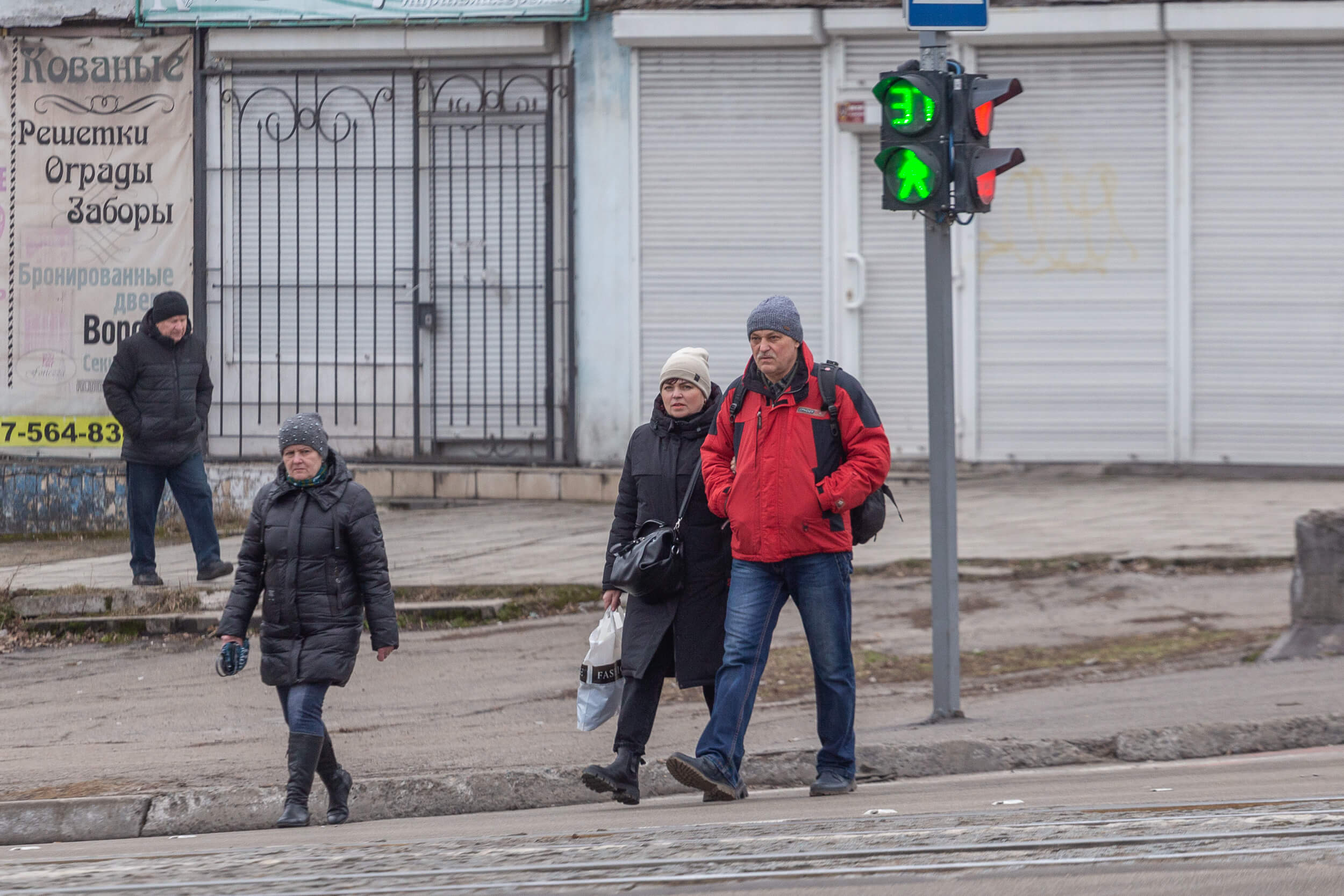 У Кам'янському світлофор на одному за найбільш небезпечних перехресть міста працюватиме навіть без електрики - ФОТО