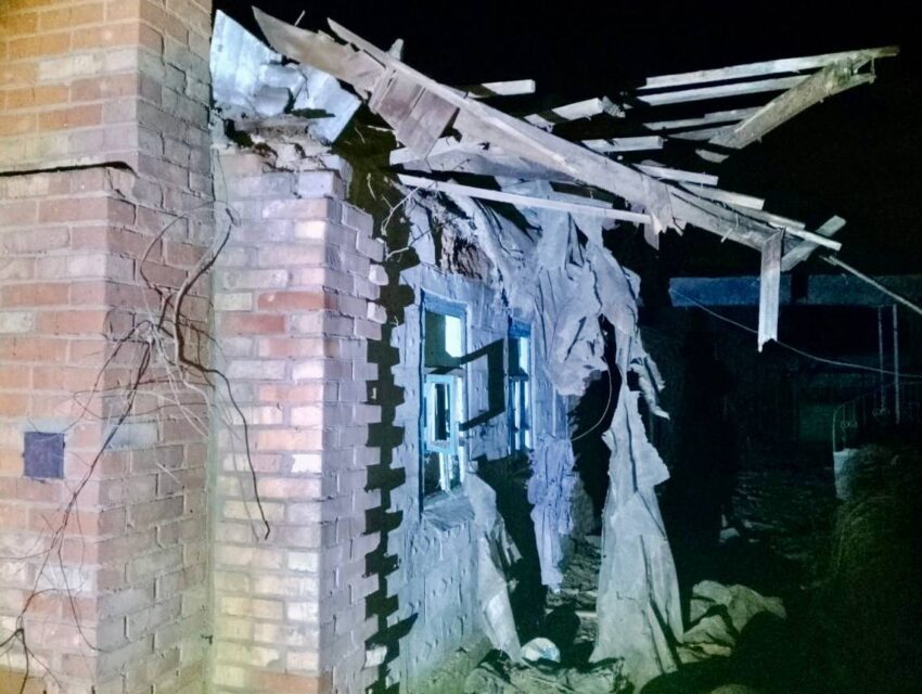 Вороги вночі випустили з десяток снарядів по двох громадах Дніпропетровщини
