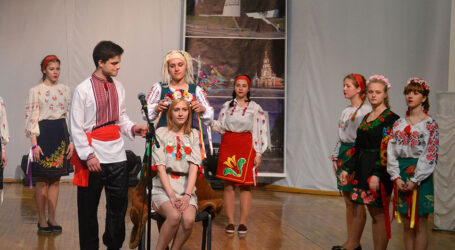 Молодь Кам’янського запрошують до участі у фестивалі української пісні