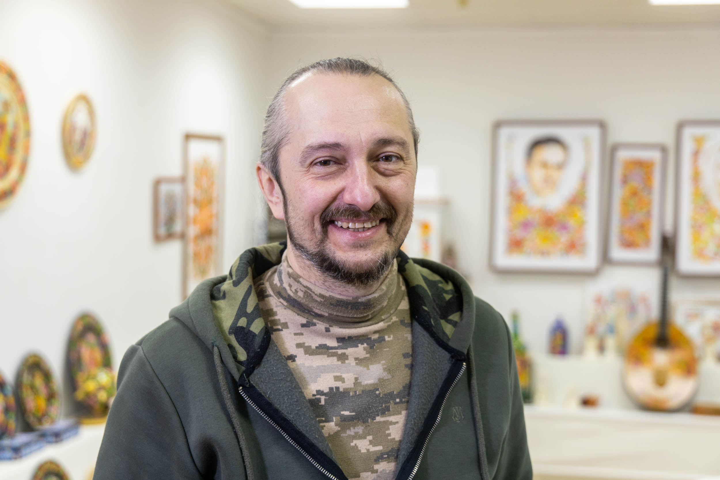 Нова пісня автора народного хіта «Байрактар» стане саундтреком до фільму про Петриківку - ФОТО