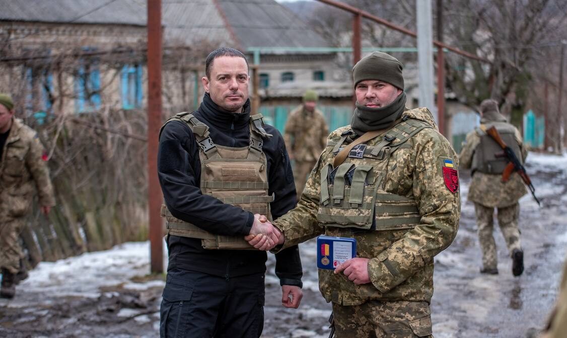 Чергову допомогу з Кам'янського отримали військові у Часовому Яру - ФОТО
