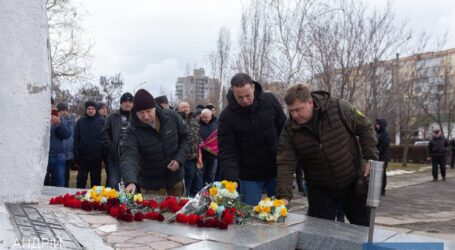 У Кам’янському вшанували пам’ять воїнів, полеглих в Афганістані