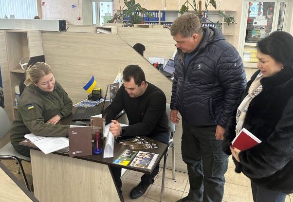 Голова Кам’янської РВА перевірив хід рекрутингової кампанії «Гвардія наступу» - ФОТО