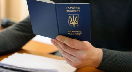 Прикордонники попередили українців про фейк, щодо заборони на виїзд юнаків за кордон