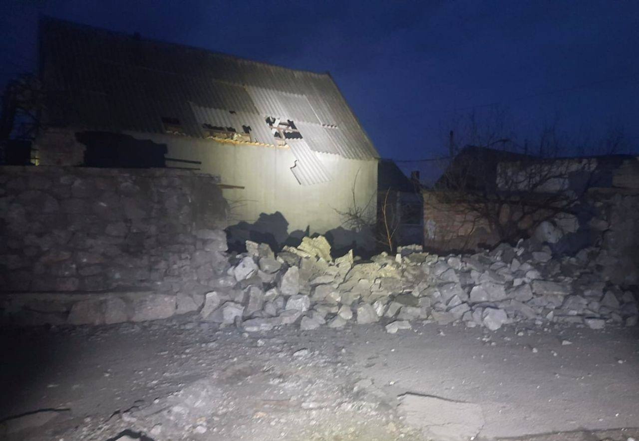 Цієї ночі вороги поцілили по двох громадах Дніпропетровщини, є влучання по енергооб'єкту - ФОТО