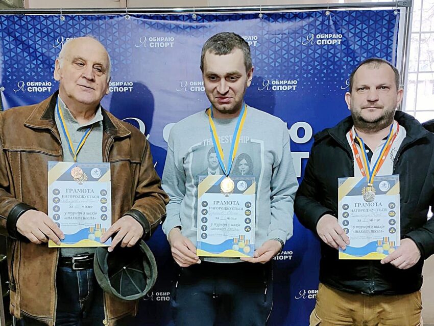 У Кам`янському відбувся турнір “Шахова весна”