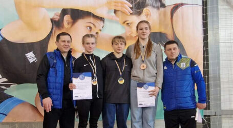 Кам`янчанка Богдана Сафонова стала призеркою чемпіонату України з вільної боротьби