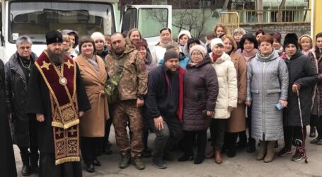 Шістнадцятий автомобіль від освітян Кам’янського поїхав до військових