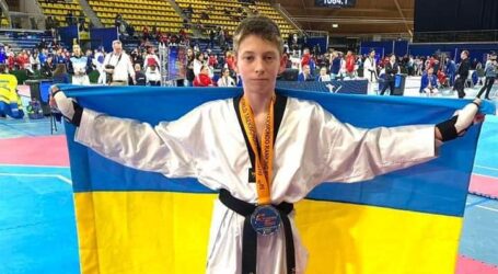 Кам’янчанин Михайло Капуста став срібним призером на Міжнародному турнірі з тхеквондо в Нідерландах
