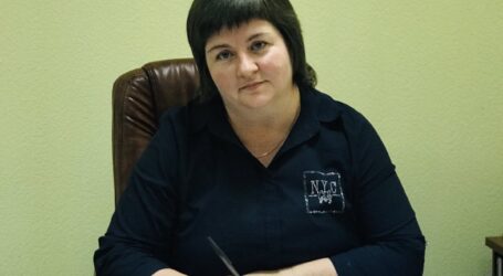 Наталія Рева: «Сьогодні більшість батьків хочуть, щоб їх діти ходили до школи, а не сиділи вдома біля комп’ютера»