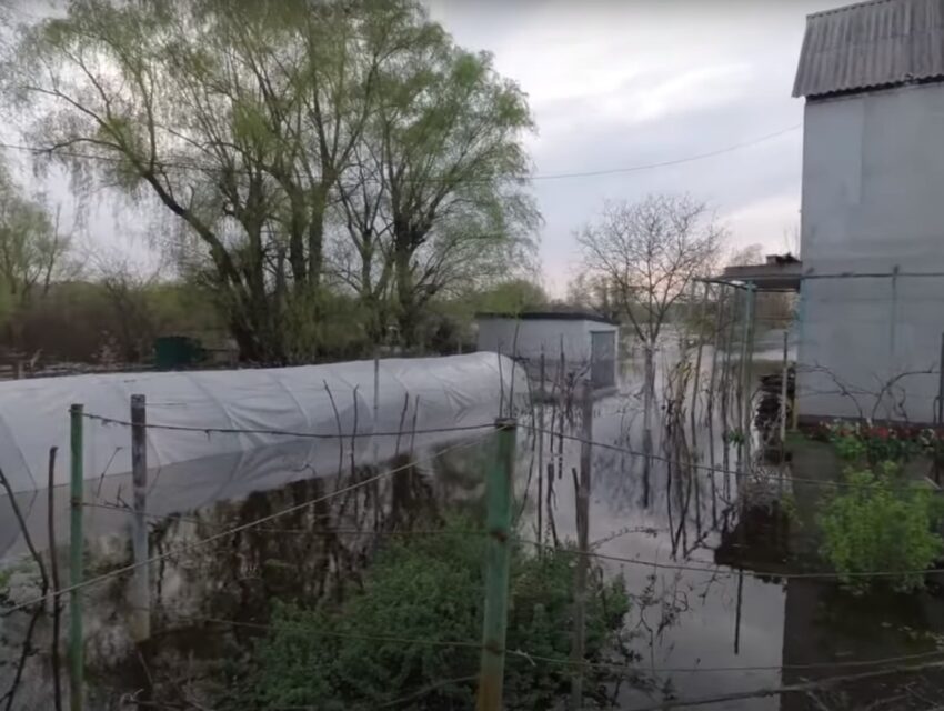 Кам’янське і Курилівка продовжують потерпати від повені