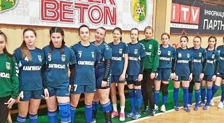 Гандболістки із Кам`янського почали четвертий тур чемпіонату України з нічиєї