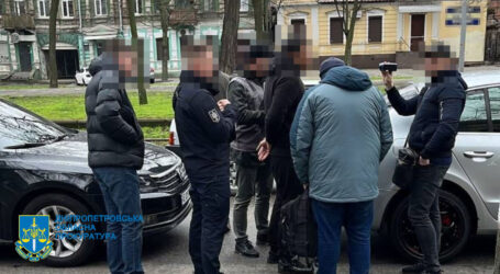 На Дніпропетровщині держінспектор «пропонував» перевізникам заплатити за «нестворення штучних перешкод»