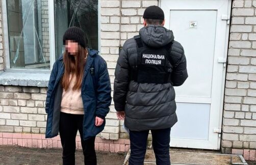 На Дніпропетровщині росіянку, засуджену за втягування дівчат в проституцію, поліційні депортуватимуть на батьківщину