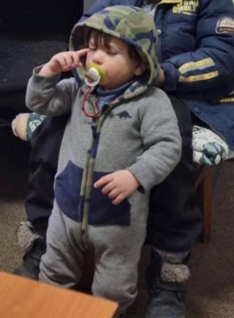 У Дніпрі шукають вилучених з родини маленьких хлопців, яких без дозволу забрала з лікарні мати - ФОТО