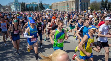 Мер Кам’янського привітав спортсменів міста з Міжнародним днем споту