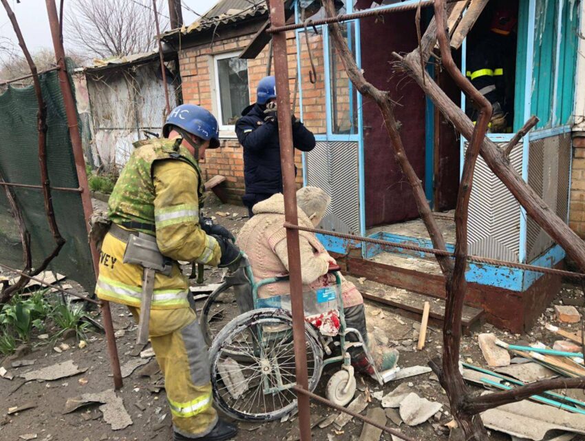 Сьогодні від ворожих обстрілів на Дніпропетровщині постраждали четверо людей