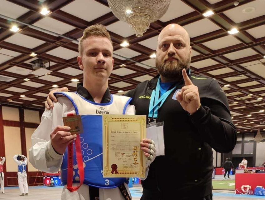 Тхеквондист Назар Брильов з Кам`янського став чемпіоном Європи