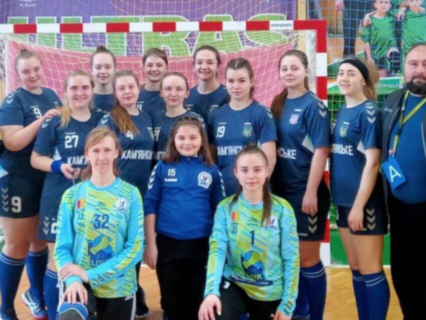 Гандболістки з Кам`янського перемогли команду “Суми-У” в чемпіонаті України