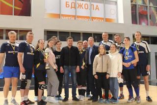 У Кам’янському відбувся Всеукраїнський турнір з волейболу серед ветеранів та переселенців - ФОТО