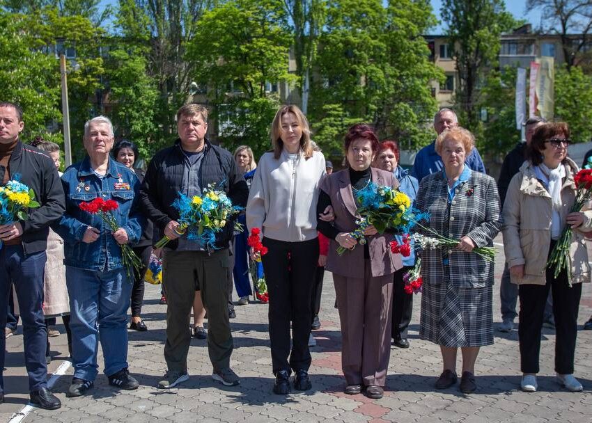 В Кам’янському відзначили День пам’яті та примирення