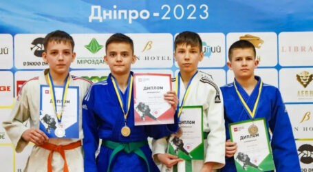 Дзюдоїсти з Кам`янського посіли вісім призових місць на чемпіонаті Дніпропетровщини