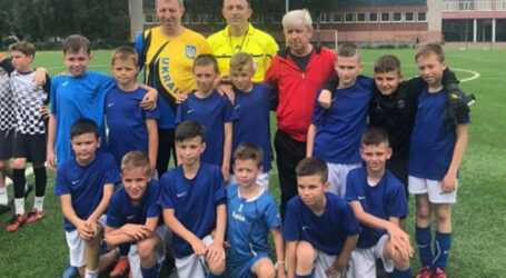 Чемпіоном Кам`янського стала футбольна команда АФК