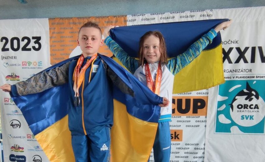Юні плавці з Кам`янського стали призерами міжнародного турніру