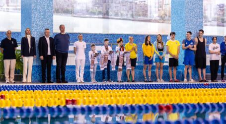 Троє плавців з Кам`янського десять разів відзначилися на регіональних змаганнях