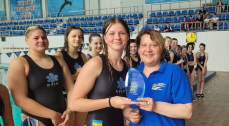 В Кам`янському визначилися чемпіонки України з водного поло
