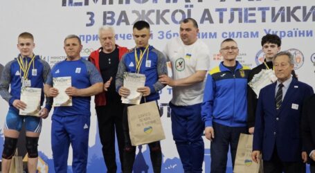 Кам`янчанин Артем Дурда став бронзовим призером чемпіонату України з важкої атлетики