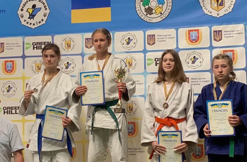 Дзюдоїсти з Кам`янського вибороли в Одесі п’ять медалей