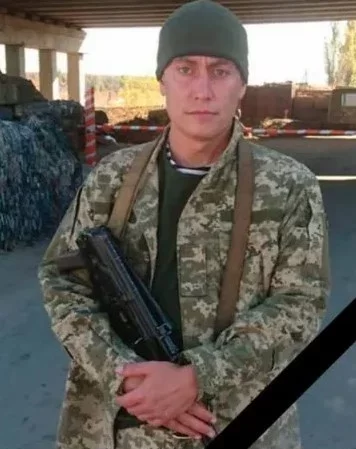 Десять героїв з Кам'янського посмертно нагороджені орденами - ФОТО