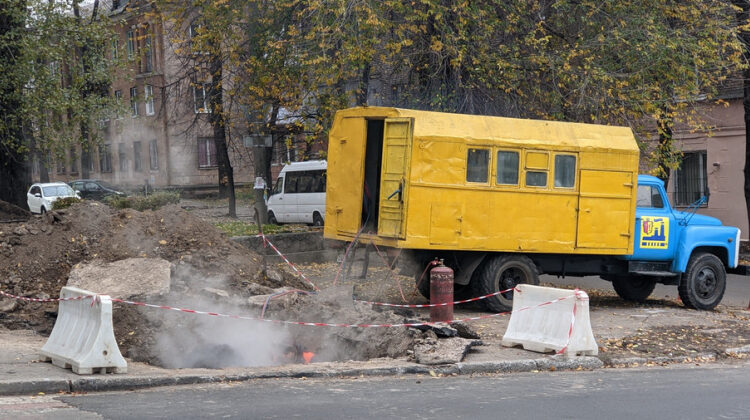 В Кам’янському триває підготовка до наступного осінньо-зимового періоду
