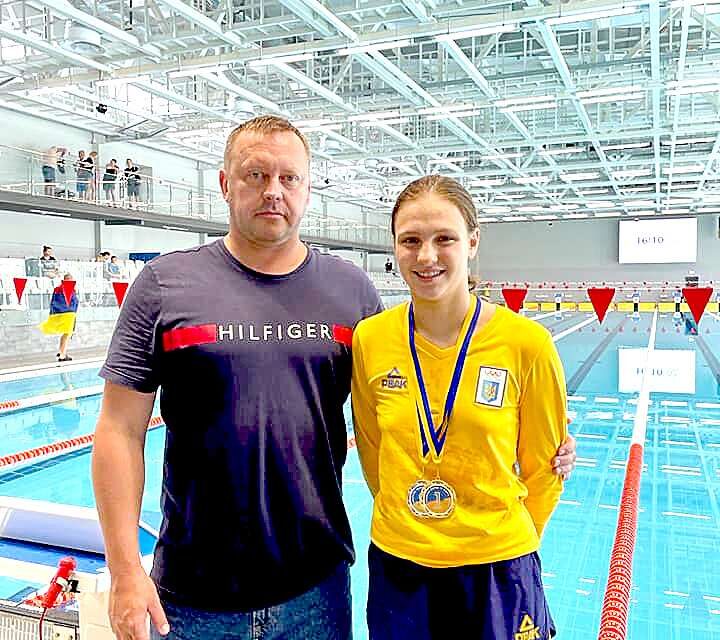 Кам`янчанка Кіра Масалікіна завоювала сім нагород на чемпіонаті України з плавання