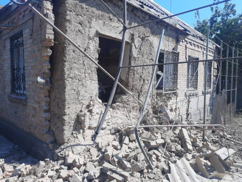 На Дніпропетровщині від ворожих обстрілів поранено двох чоловіків