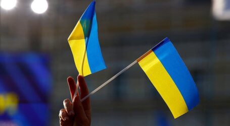 Єдина державна мова в Україні є українська мова!