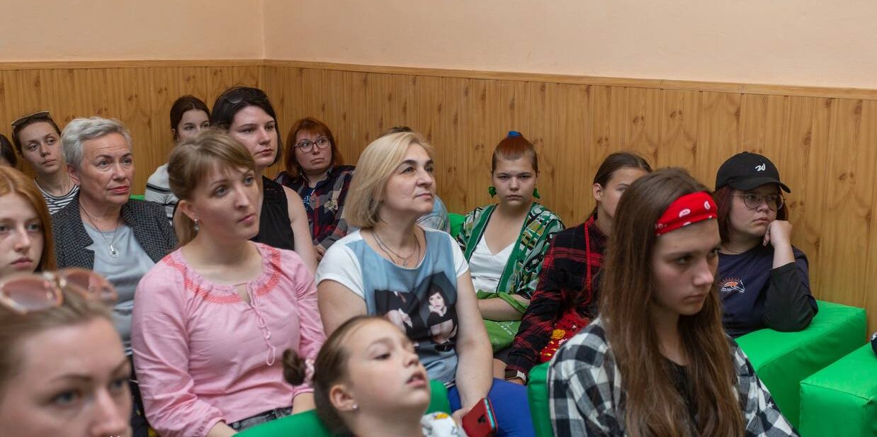 Цьогоріч на літературний конкурс «VivArt» учасники надіслали багато казок для дітей та гуморески - ФОТО