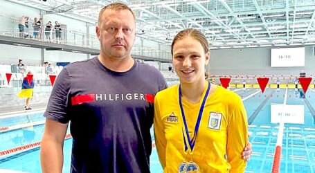 Кам`янчанка Кіра Масалікіна завоювала сім нагород на чемпіонаті України з плавання