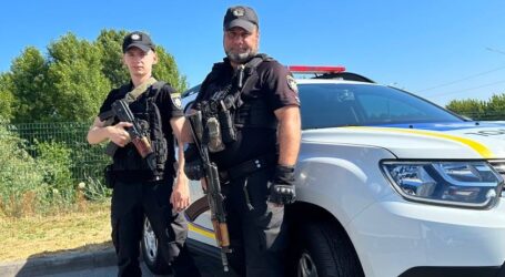 В Кам’янському поліційні вчасно доправили до лікарні жінку, якій стало зле в маршрутці
