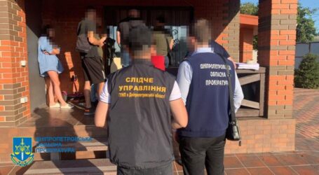 У Дніпрі судитимуть шахраїв, які привласнили нерухомість померлих на 10 млн грн