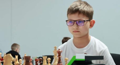 Вже п’ять перемог здобув на чемпіонаті України з шахів кам`янчанин Максим Вітютнєв