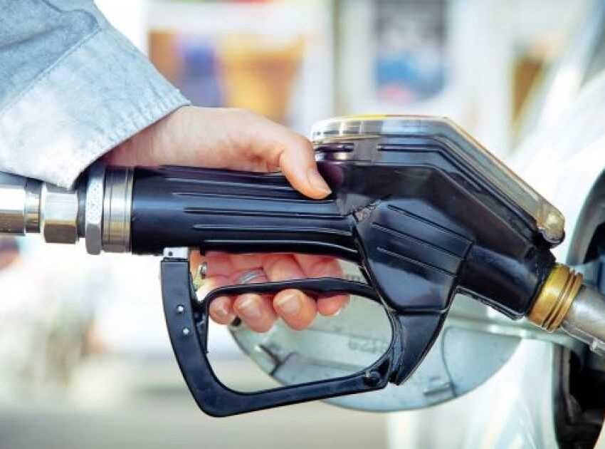 Зростання цін на паливо: в Кабміні обіцяють підтримати українців, які потребуватимуть допомоги
