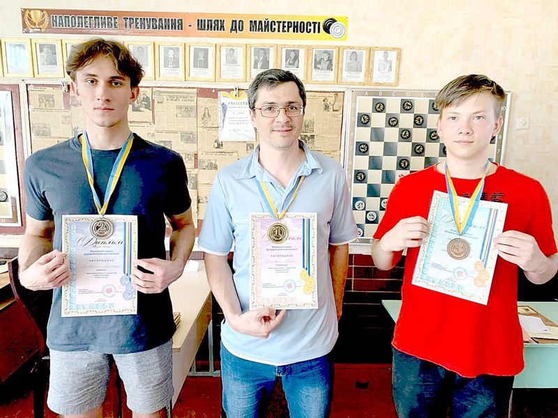 Кам`янчанка Олена Коротка стала чемпіонкою Дніпропетровщини з міжнародних шашок - ФОТО