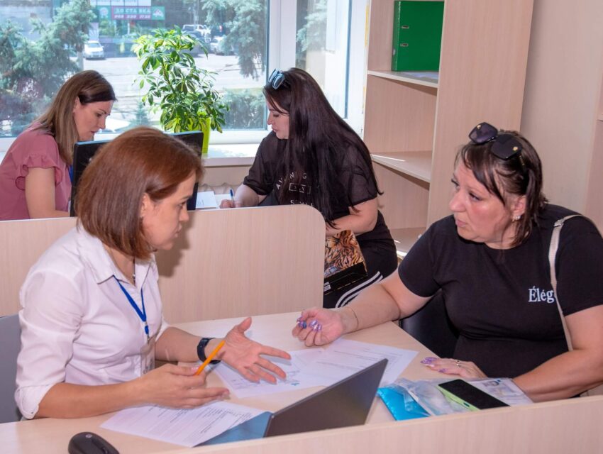 В Кам’янському відкрили Центр соцпідтримки для переселенців