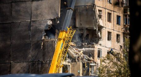 Останні дані наслідків ракетної атаки по Кривому Рогу: шість людей загинули, понад 70 постраждали