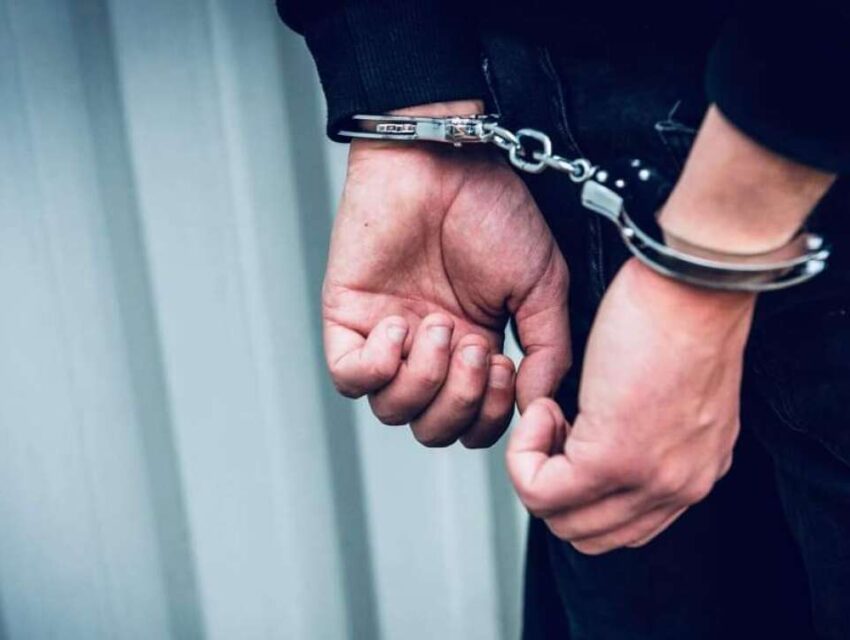 В Кам’янському затримали іноземця, який побив та пограбував місцевого