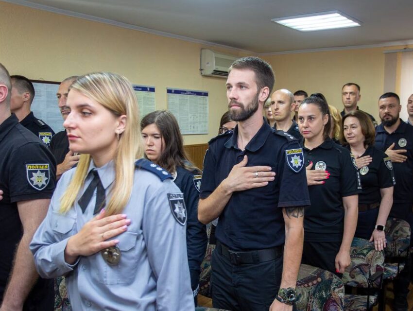 Мер Кам’янського привітав поліційних міста з професійним святом